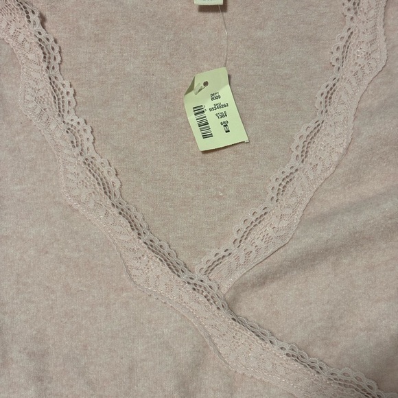 Aeropostale Light Pink Long Sleeve Top with Lace Trim - Picture 4 of 4